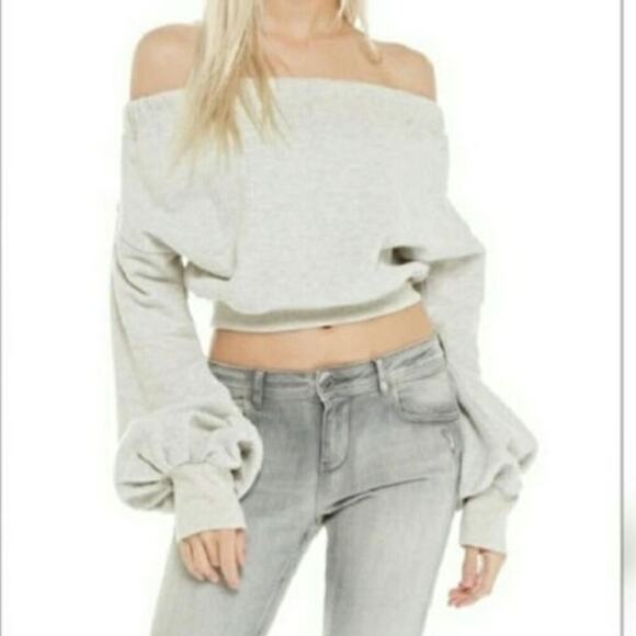 NWT! Cropped Off-the-Shoulder Grey Sweatshirt with Ballon Sleeves. Size M. - Picture 1 of 8